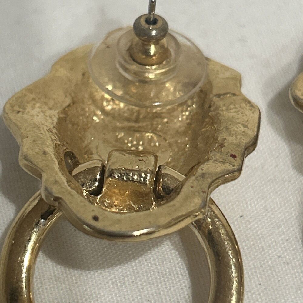 Vintage K.J.L. (Kenneth Jay Lane) for Avon Lion Earrings - Picture 8 of 11